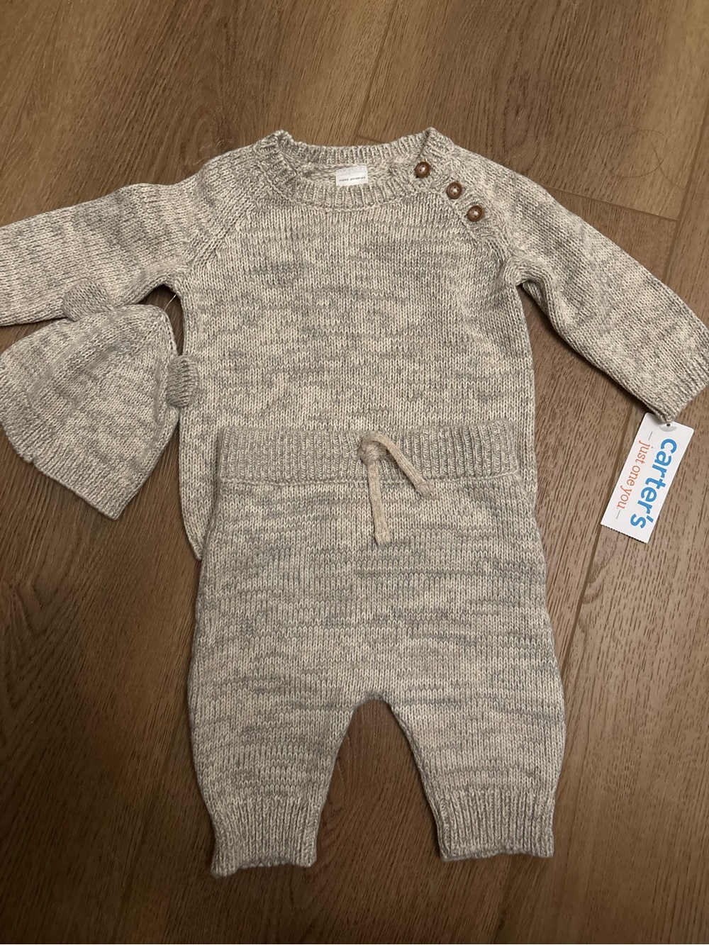 Carters NWT Teddy Bear 3 Piece Sweater Outfit, 3 months